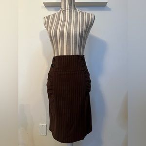 Brown pin striped skirt. Size 13❤️